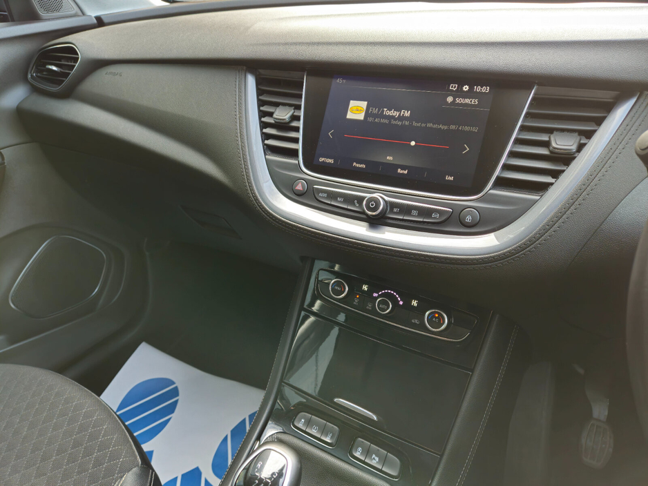 2019 Opel Grandland X - image 17