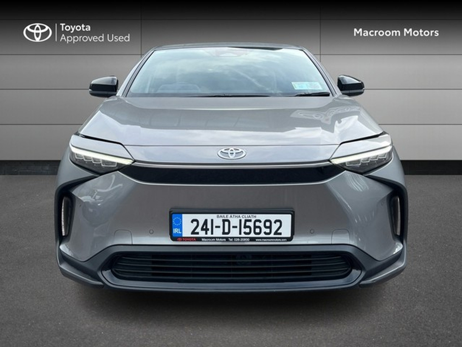 2024 Toyota bZ4X - image 5