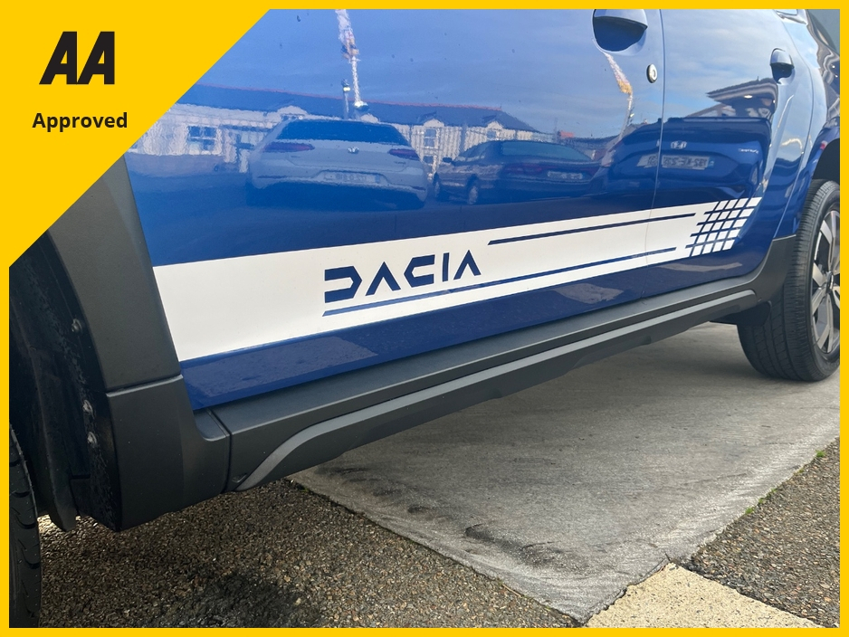 2023 Dacia Duster - image 14