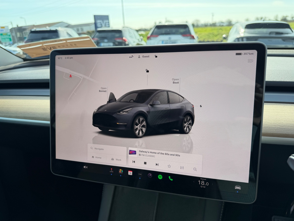 2023 Tesla Model Y - image 25