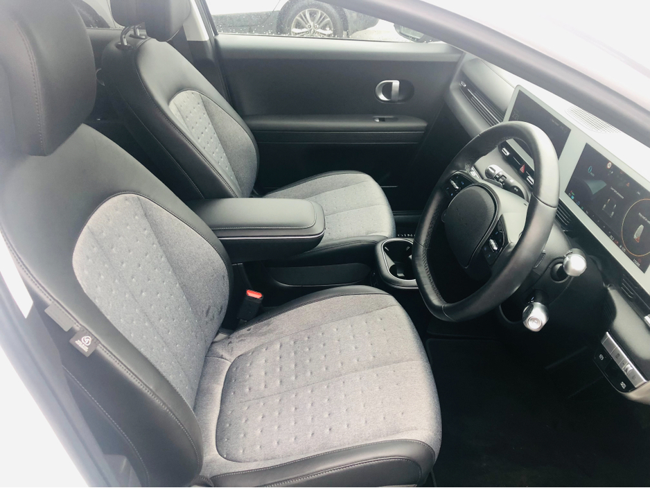 2024 Hyundai Ioniq 5 - image 12