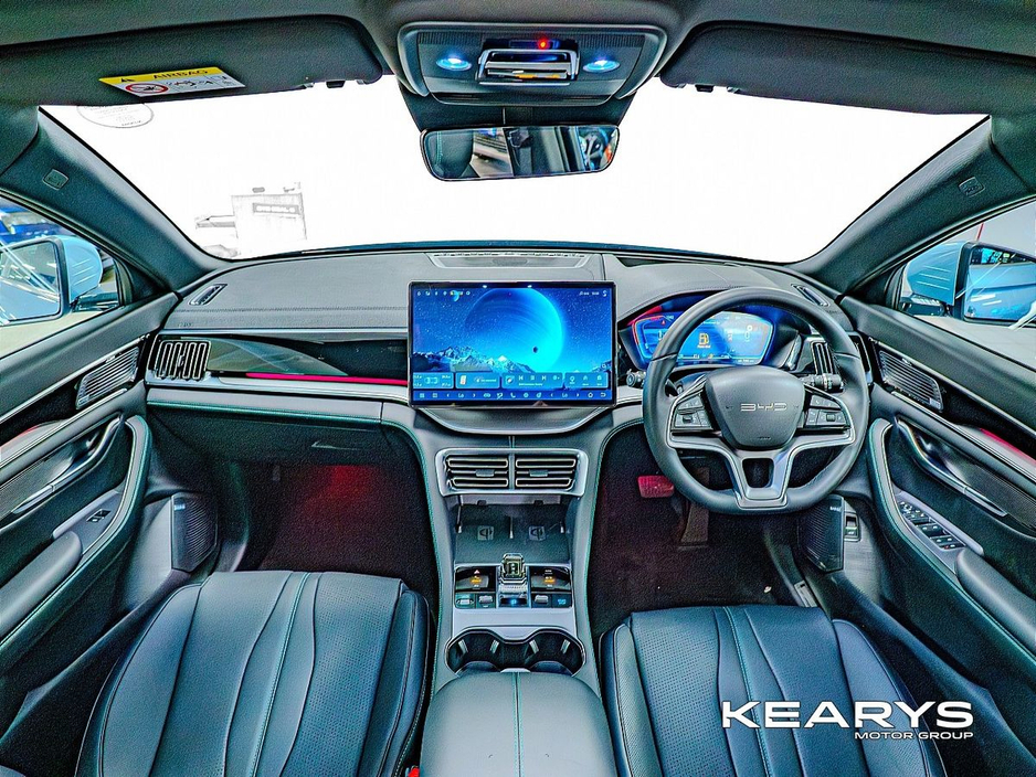 2025 BYD Seal U - image 10