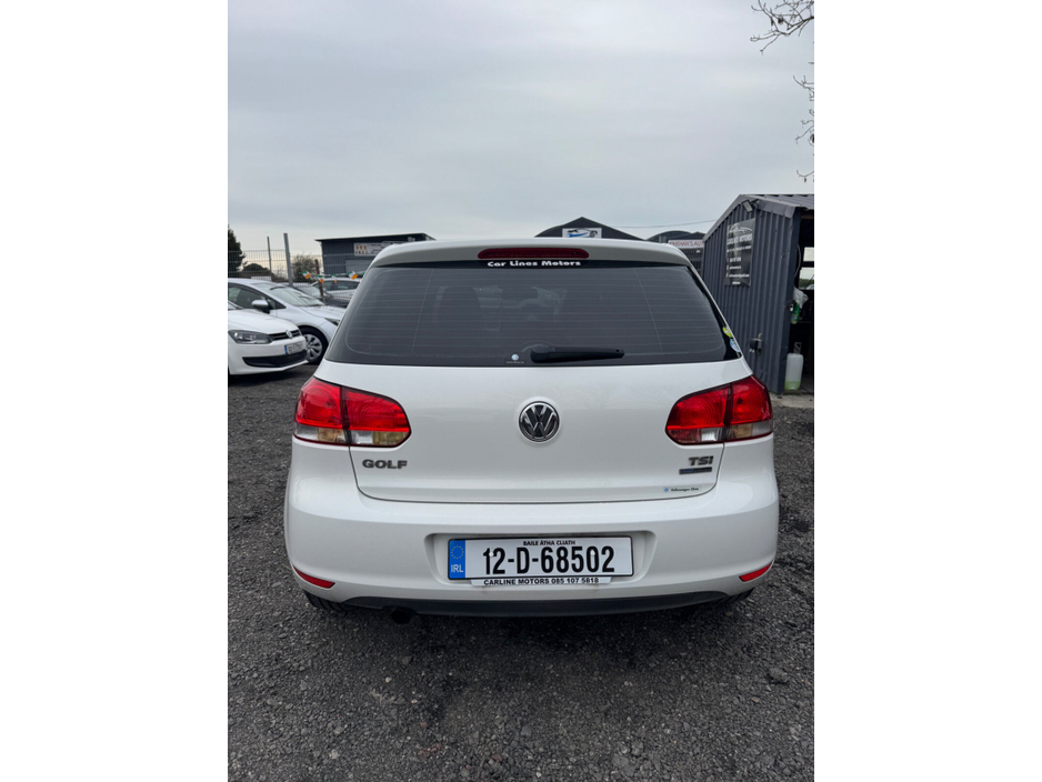 2012 Volkswagen Golf - image 6