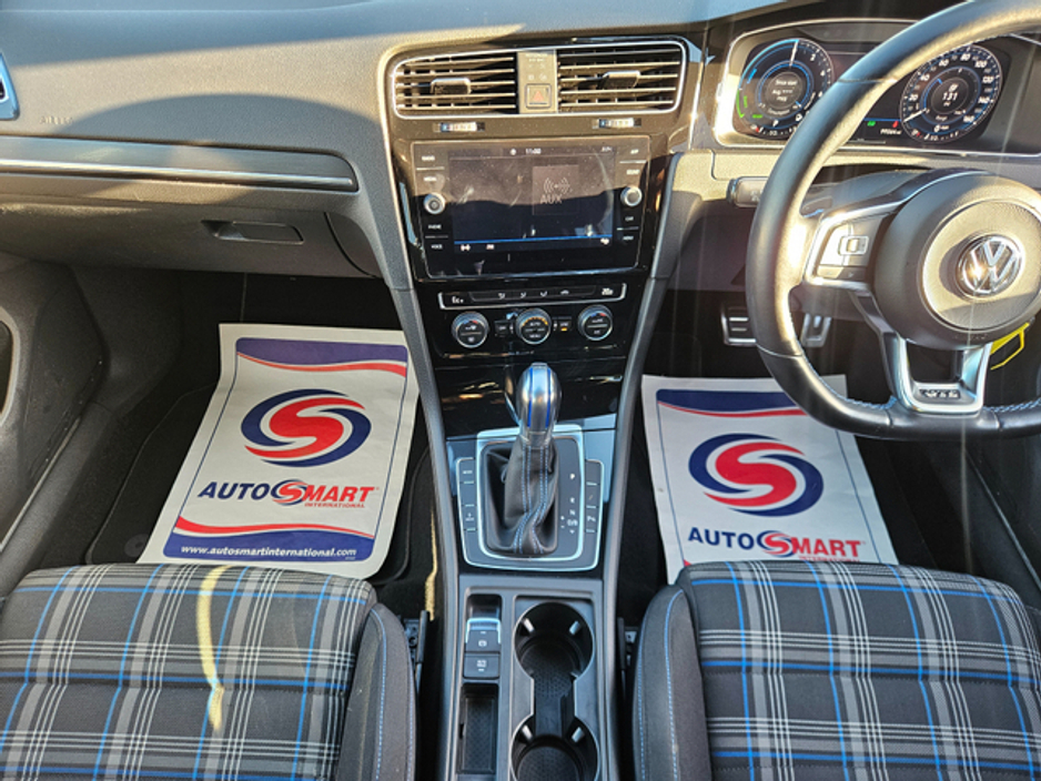 2018 Volkswagen Golf 1.4 GTE AUTOMATIC 201BHP *PLUG IN PETROL HYBRID* NCT 12/27 FINANCE AVAILABLE FROM €76 PER WEEK 2 KEYS/ REVERSE CAMERA/ BLUETOOTH/ USB/ AUX/  CHARGING CABLES AVAILABLE/ HISTORY CHECKED €16,950