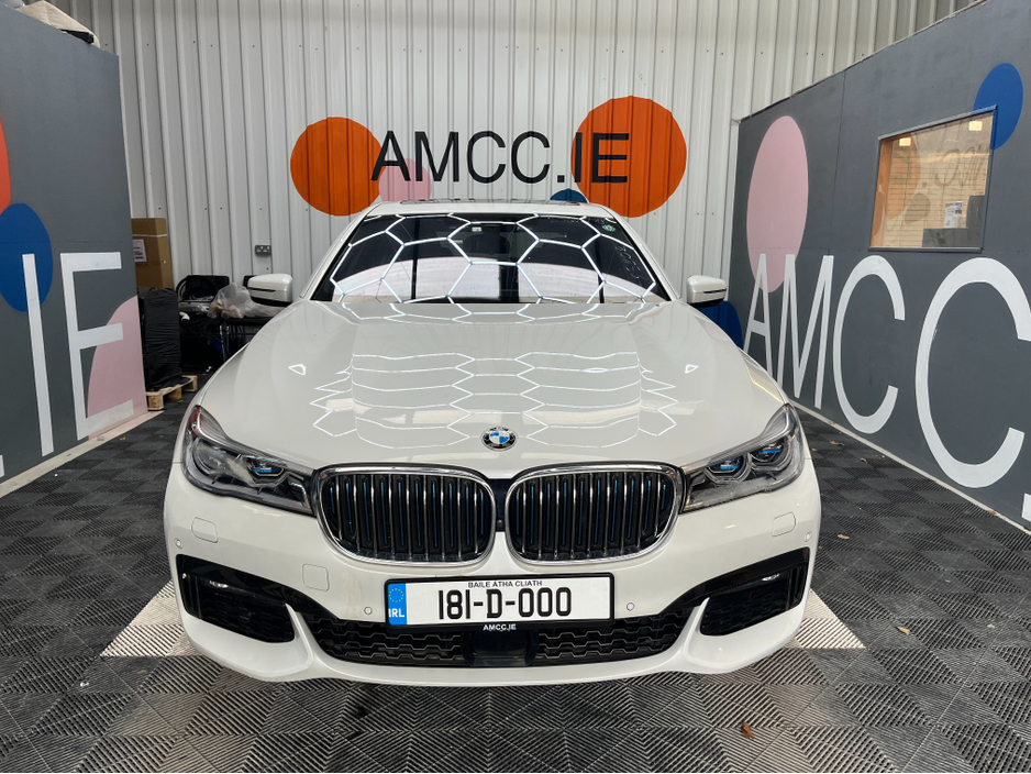 2018 BMW 7 Series - image 6