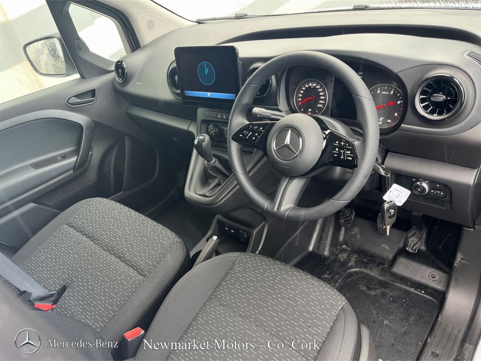 2026 Mercedes-Benz Citan - image 8