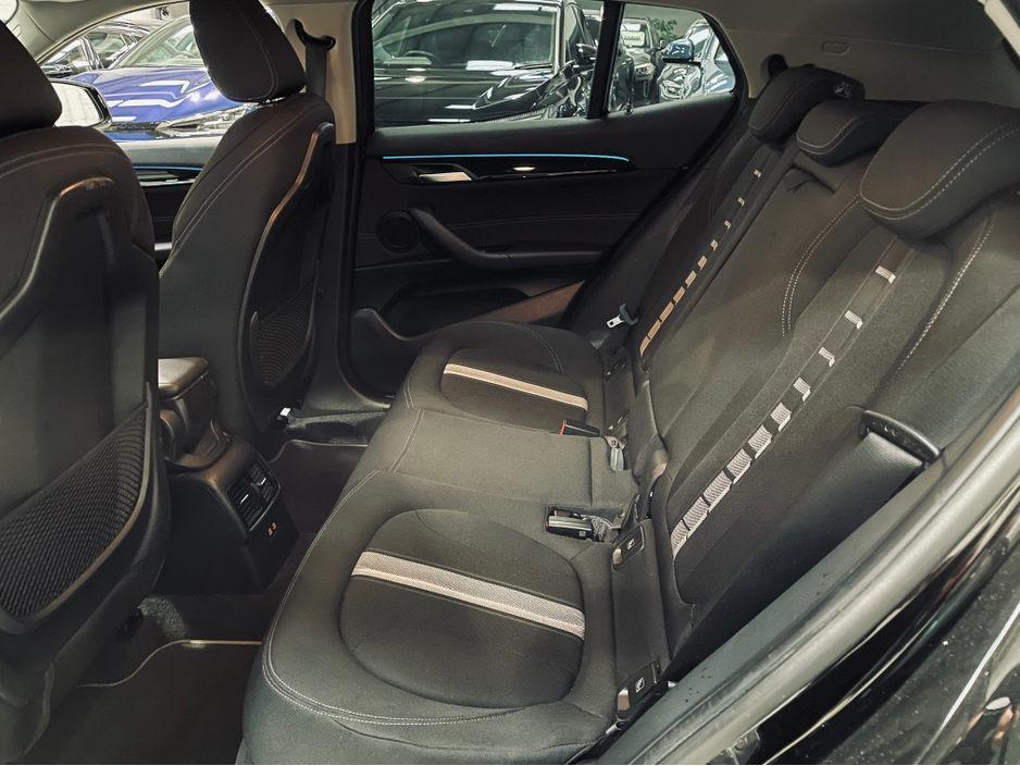 2022 BMW X2 - image 12