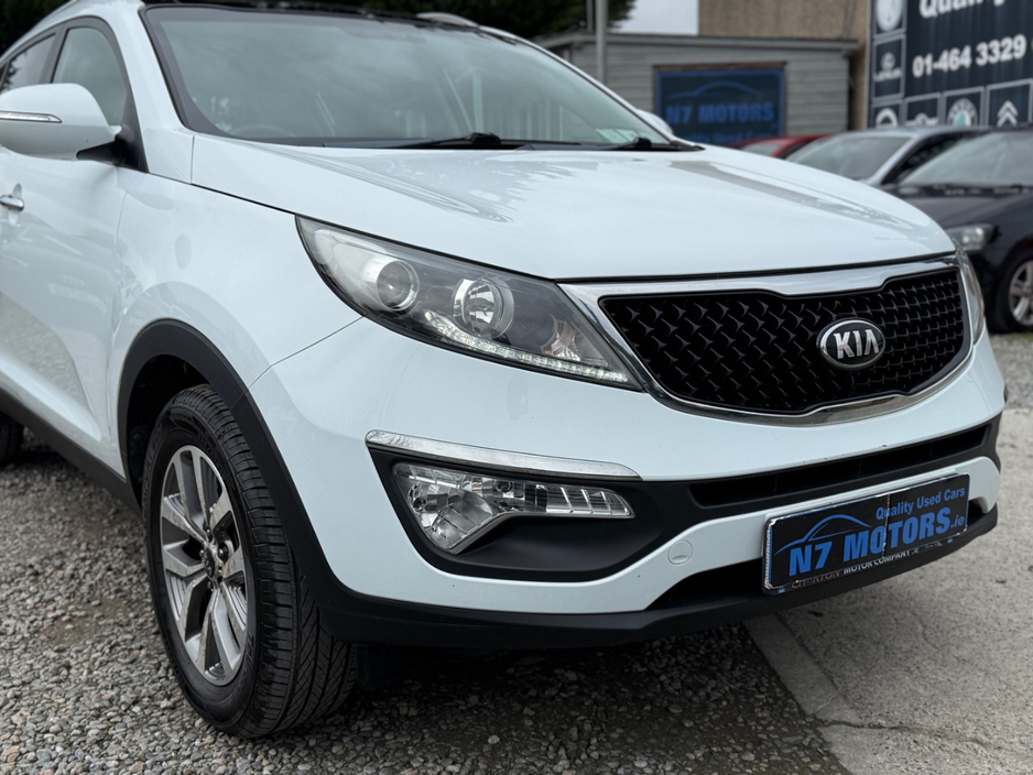 2014 Kia Sportage - image 10