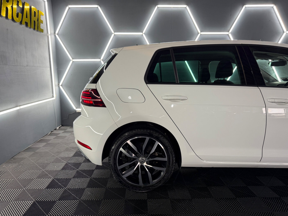 2018 Volkswagen Golf 1.4 TSI 3DR 150HP Highline €19,499