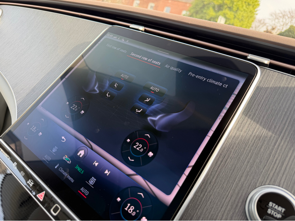 2022 Mercedes-Benz EQS - image 26