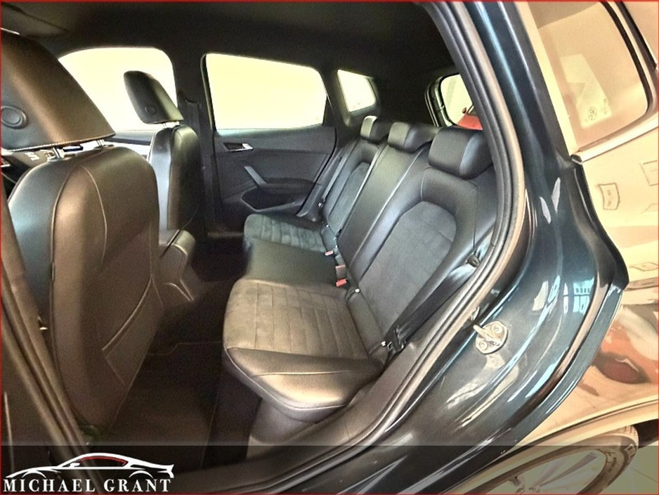 2019 SEAT Arona 1.0 PETROL TSI 115hp Xcellence HIGH SPEC / NEW NCT / ONLY 86KM €16,450