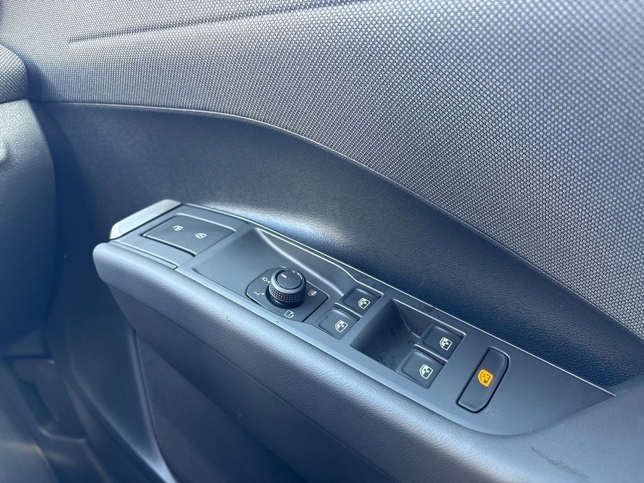 2026 Volkswagen T-Roc - image 20