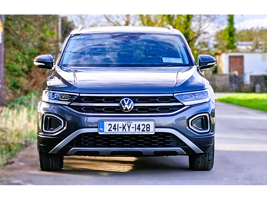 2024 Volkswagen T-Roc STYLE 2.0 TDI MANUAL 6SPEED FWD 116HP €29,500