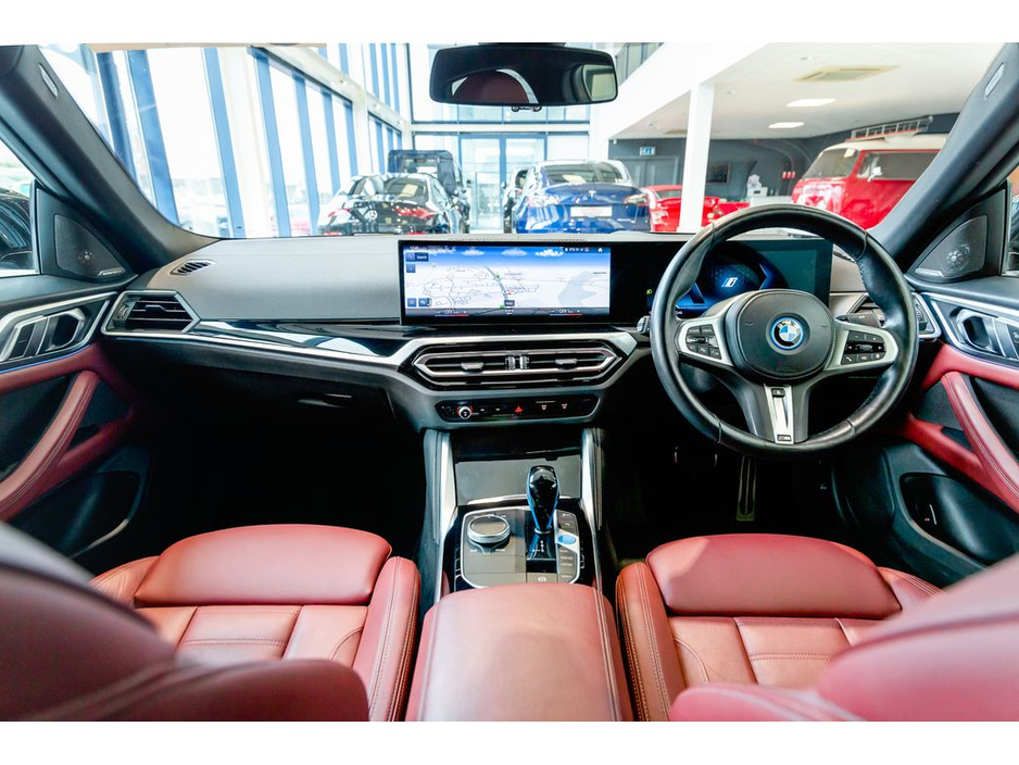 2022 BMW i4 M Sport PRO 40 eDrive 340PS €37,899