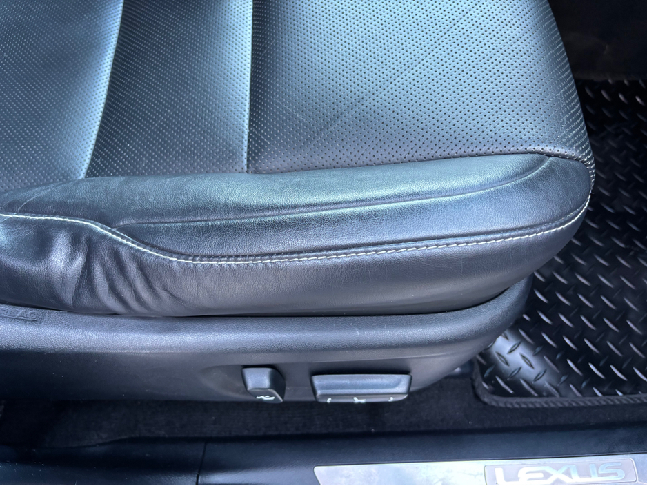 2017 Lexus NX 300 h - image 20