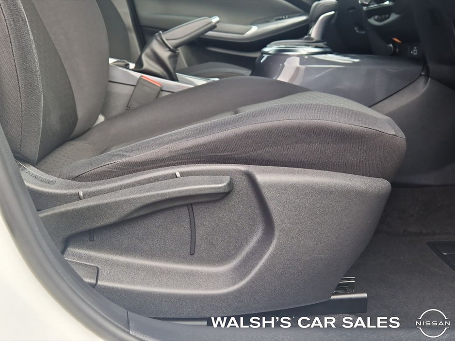 2020 Nissan Juke - image 33