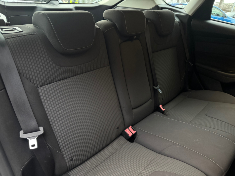 2015 Ford Focus TITANIUM 1.6 TDCI 5DR €7,995