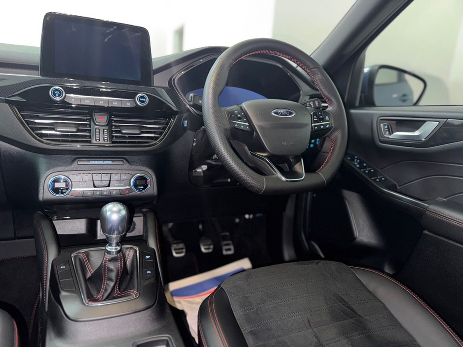 2023 Ford Kuga St-line X 5D 1.5TD120 S6.2 M6
