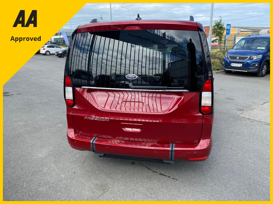 2023 Ford Grand Tourneo Connect Freedom Titanium RS Wheelchair Accessible Taxi €49,950