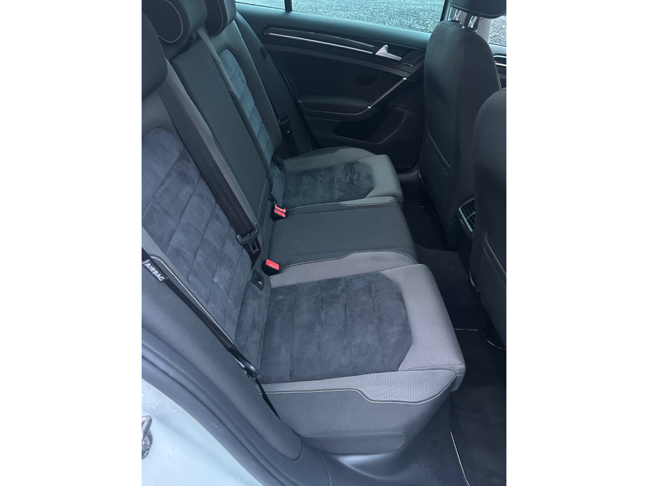 2017 Volkswagen Golf 1.4 TSI 5DR 150HP Highline €17,500