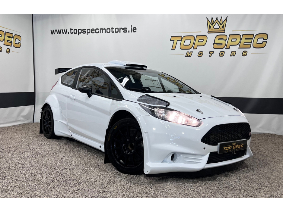 2015 Ford Fiesta 2015 Ford Fiesta r5  Ex works evo 2 rallycar