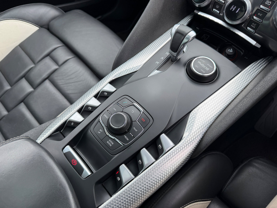 2012 Citroen DS5 - image 17