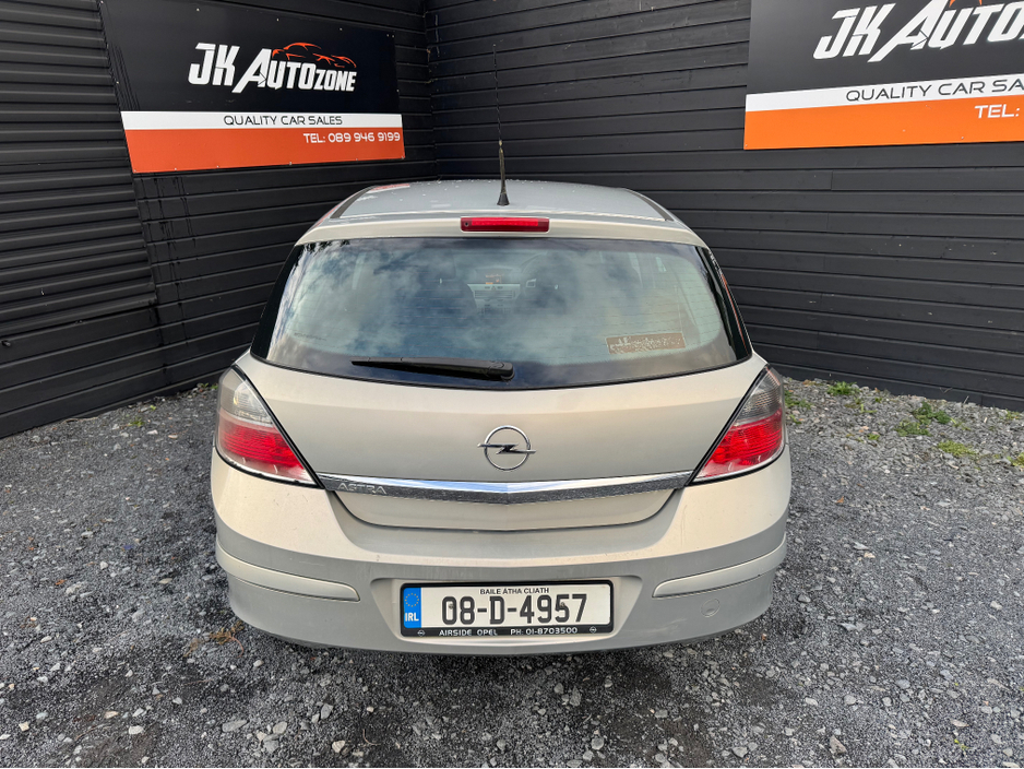 2008 Opel Astra CLUB 1.4 I 16V 5DR €2,495