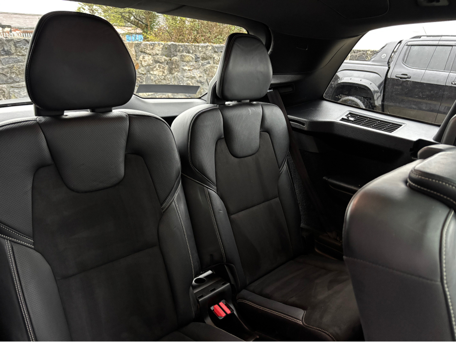 2019 Volvo XC90 - image 18