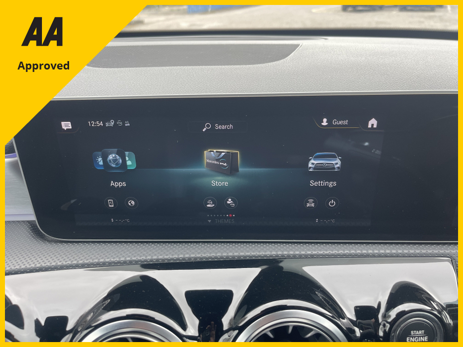 2020 Mercedes-Benz A Class - image 4