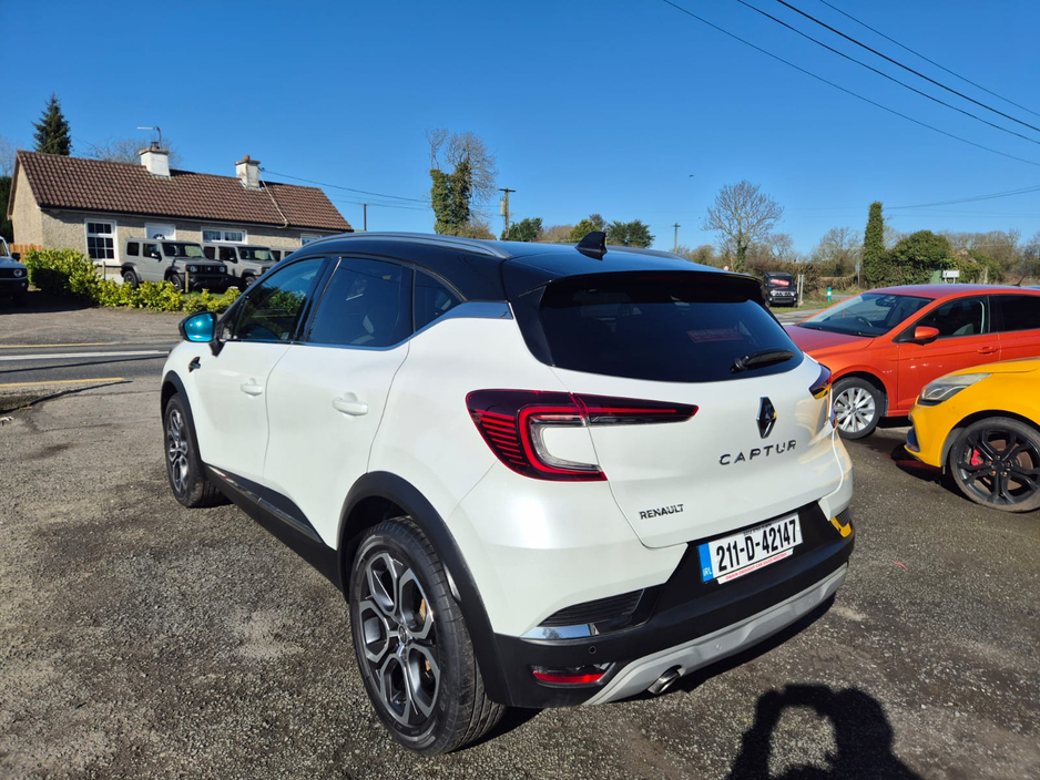2021 Renault Captur - image 10