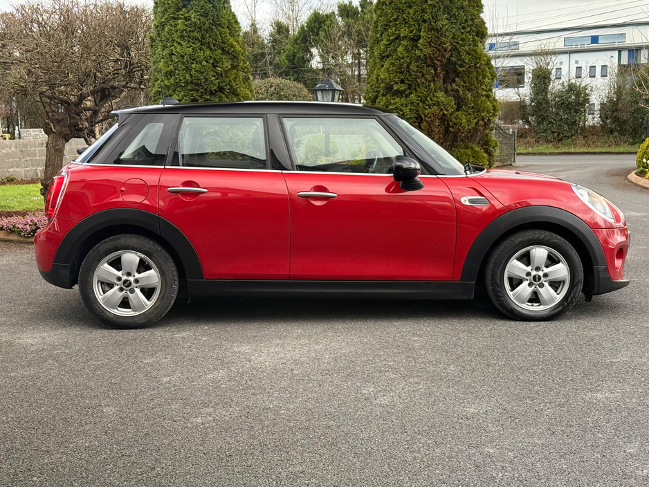 2018 MINI Hatch - image 8