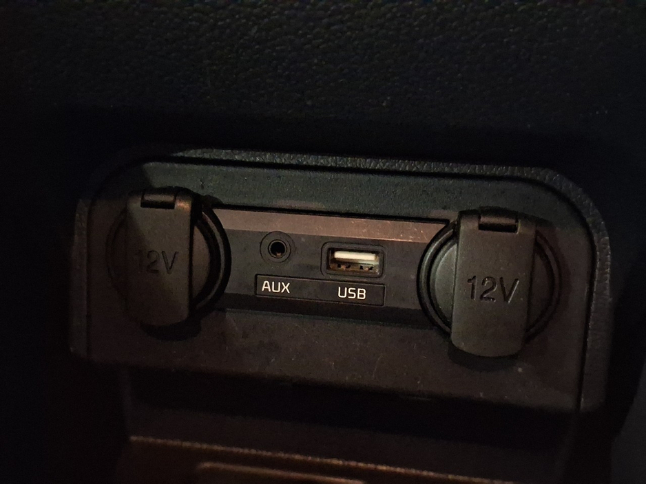 2016 Kia Rio - image 11