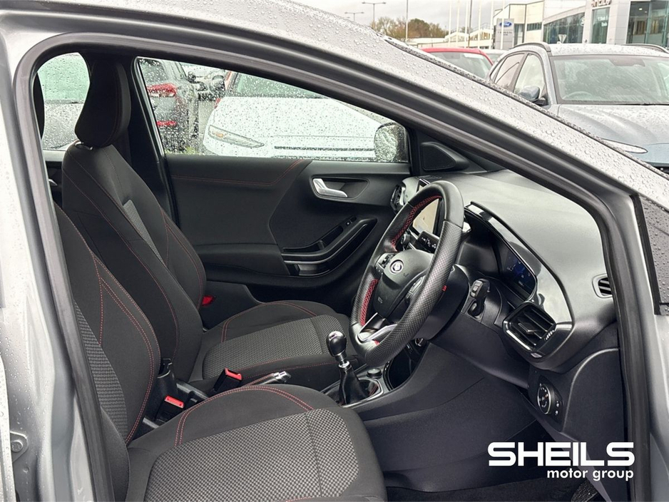 2023 Ford Puma 1.0L EcoB Hybrid 155PS ST-Line X Gold