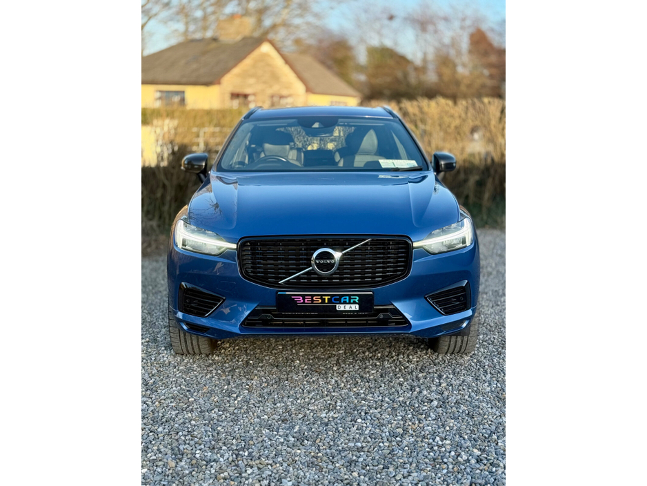 2021 Volvo XC60 - image 5