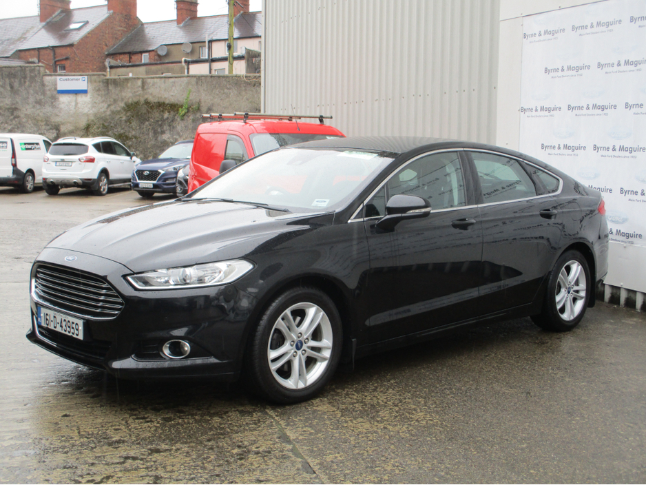 2016 Ford Mondeo - image 3