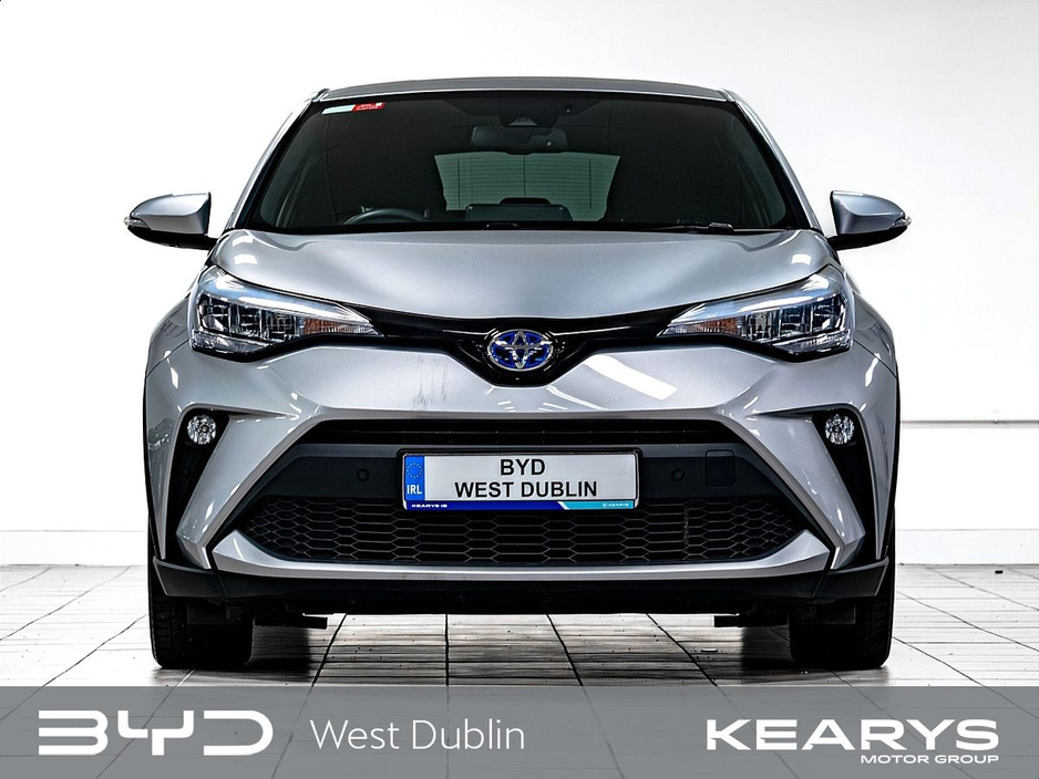 2023 Toyota C-HR - image 4