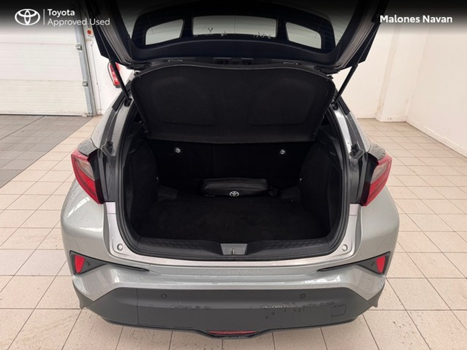 2020 Toyota C-HR C-HR 1.8 HYBRID SPORT €23,950