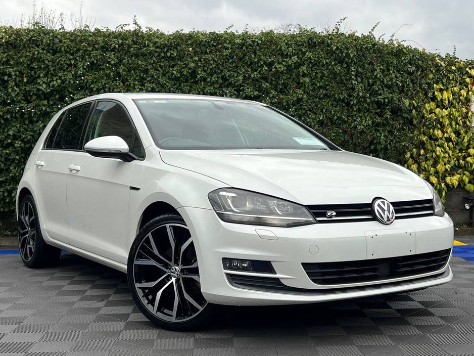 2015 Volkswagen Golf R-LINE PACK 1.2 TSI // FULL SERVICE HISTORY // REVERSE CAMERA // ADAPTIVE CRUISE CONTROL €14,750