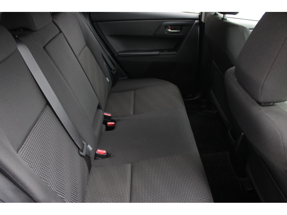 2017 Toyota Auris 1.8 HYBRID 5DR HATCHBACK AUTO  //1 OWNER CAR WITH ONLY 22,000 KM'S // BUY WITH CONFIDENCE AA AND SIMI APPROVED DEALER 2026 // FINANCE ARRANGED // ALL TRADE INS WELCOME // €16,950