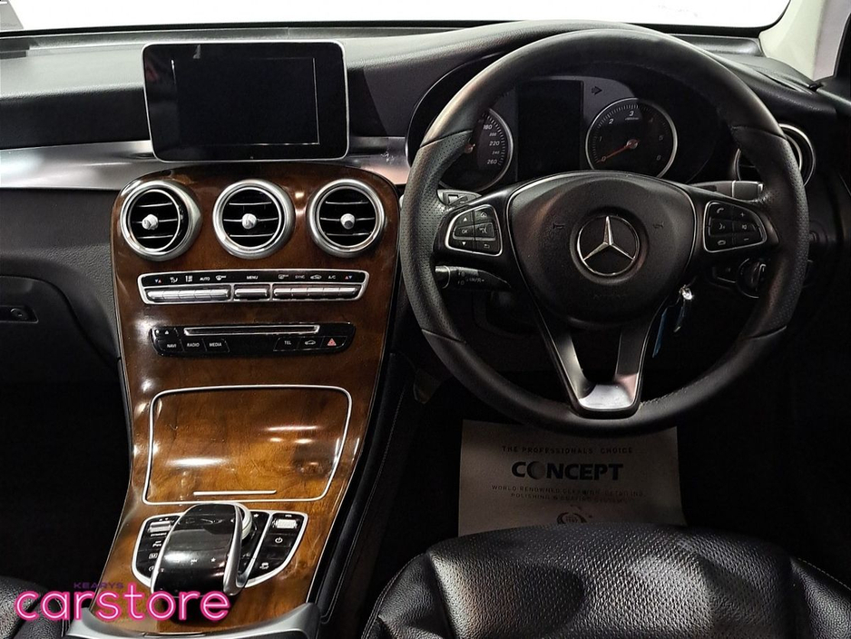 2017 Mercedes-Benz GLC Class - image 11