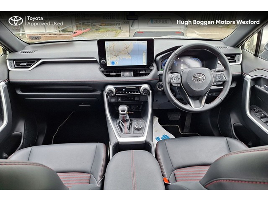 2025 Toyota Rav4 - image 9