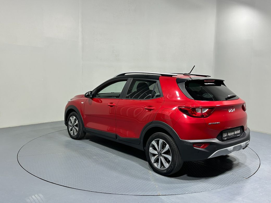 2023 Kia Stonic - image 5