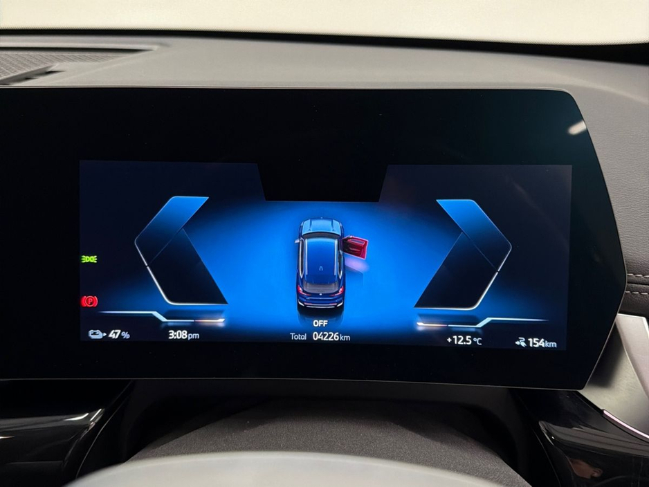 2025 BMW iX1 - image 9