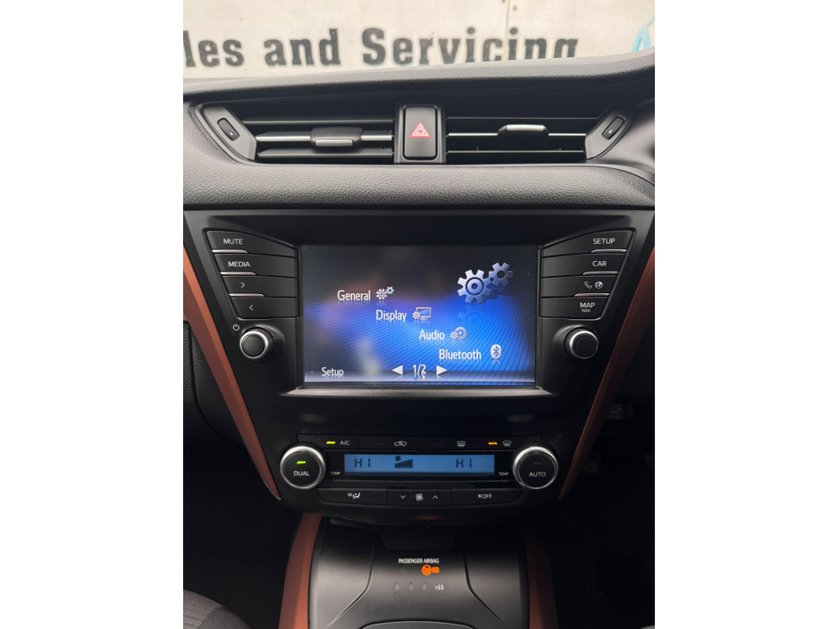 2018 Toyota Avensis 1.6 D LUNA 4DR SAL €12,750