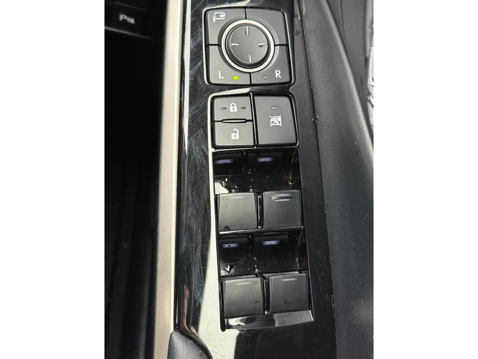 2015 Lexus IS 300 h 300h Executive €15,900