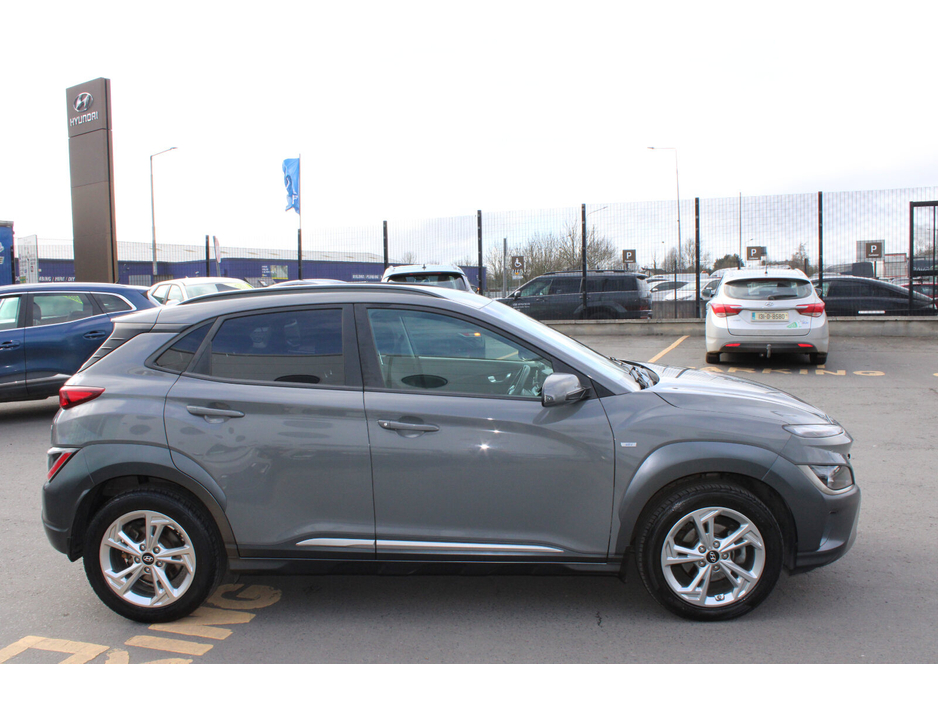 2021 Hyundai Kona - image 6