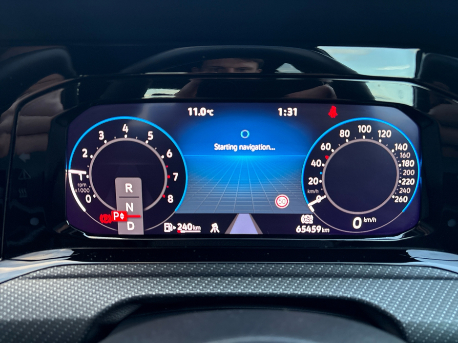 2023 Volkswagen Golf R-LINE 1.5 TSI MHEV 1 130HP €29,950