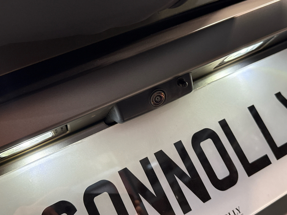 2025 Land Rover Defender *N1 Commercial 2 Seat Diesel* 90 D350 X-Dynamic €109,750