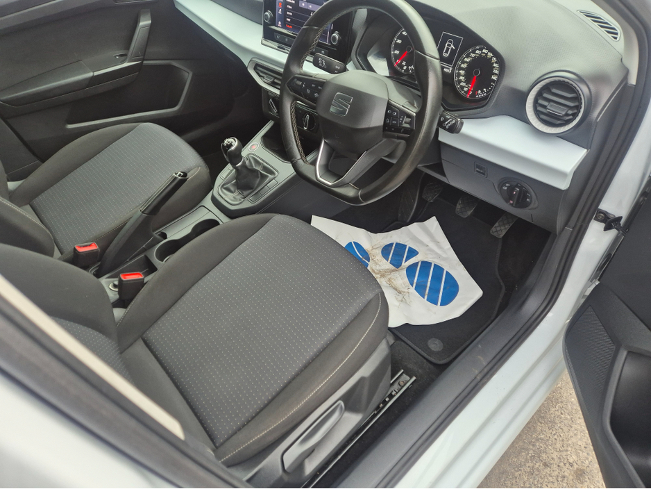 2023 SEAT Ibiza - image 8