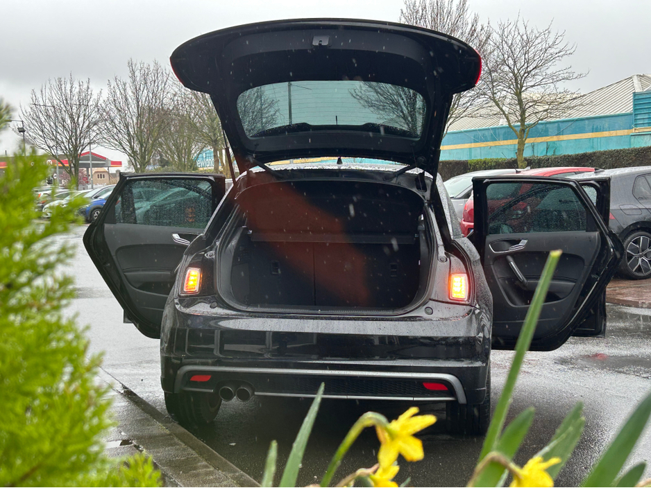 2013 Audi A1 - image 27